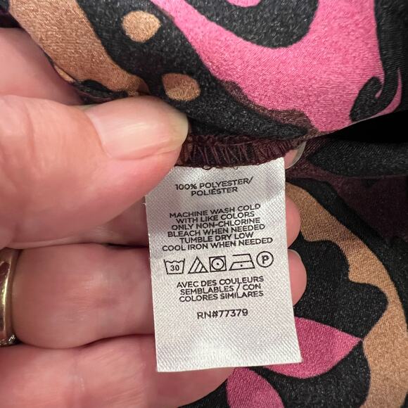 Ann Taylor Plum Rose/Burgundy Classic Paisley Button Down Blouse - SIZE SP - Picture 7 of 9